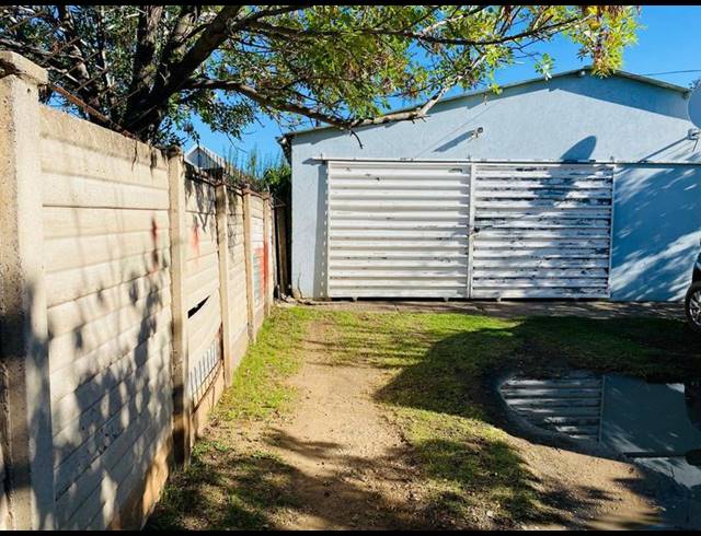 0 BEDROOM HOUSE FOR SALE IN QUEENSTOWN CENTRAL